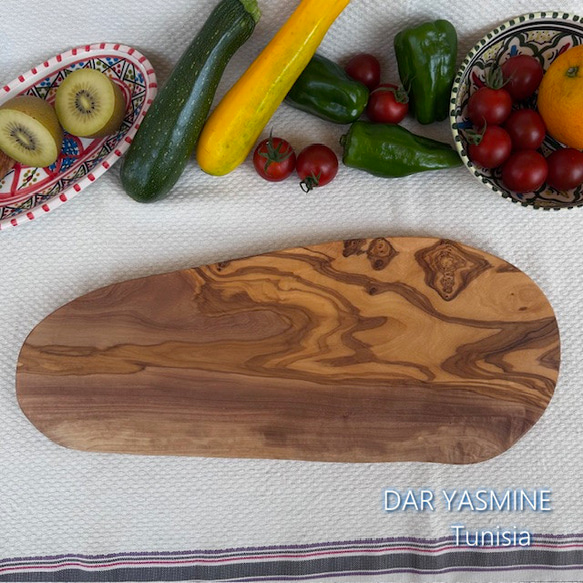 オリーブの木 カッティングボードフリー 木漏れ日がまぶしくて 約41cm