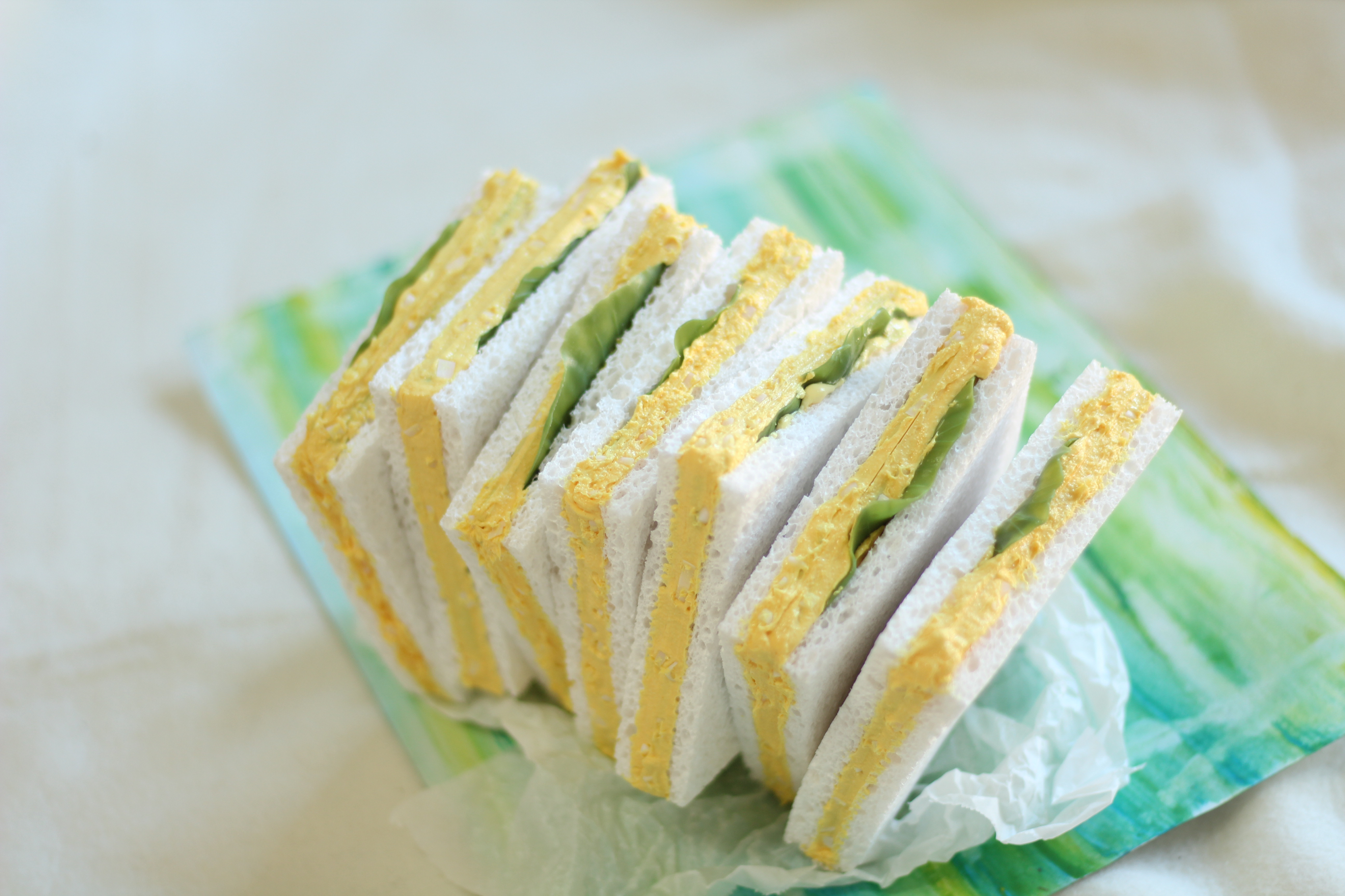 【ばねポーチ大】サンドイッチ（たまご・レタス）