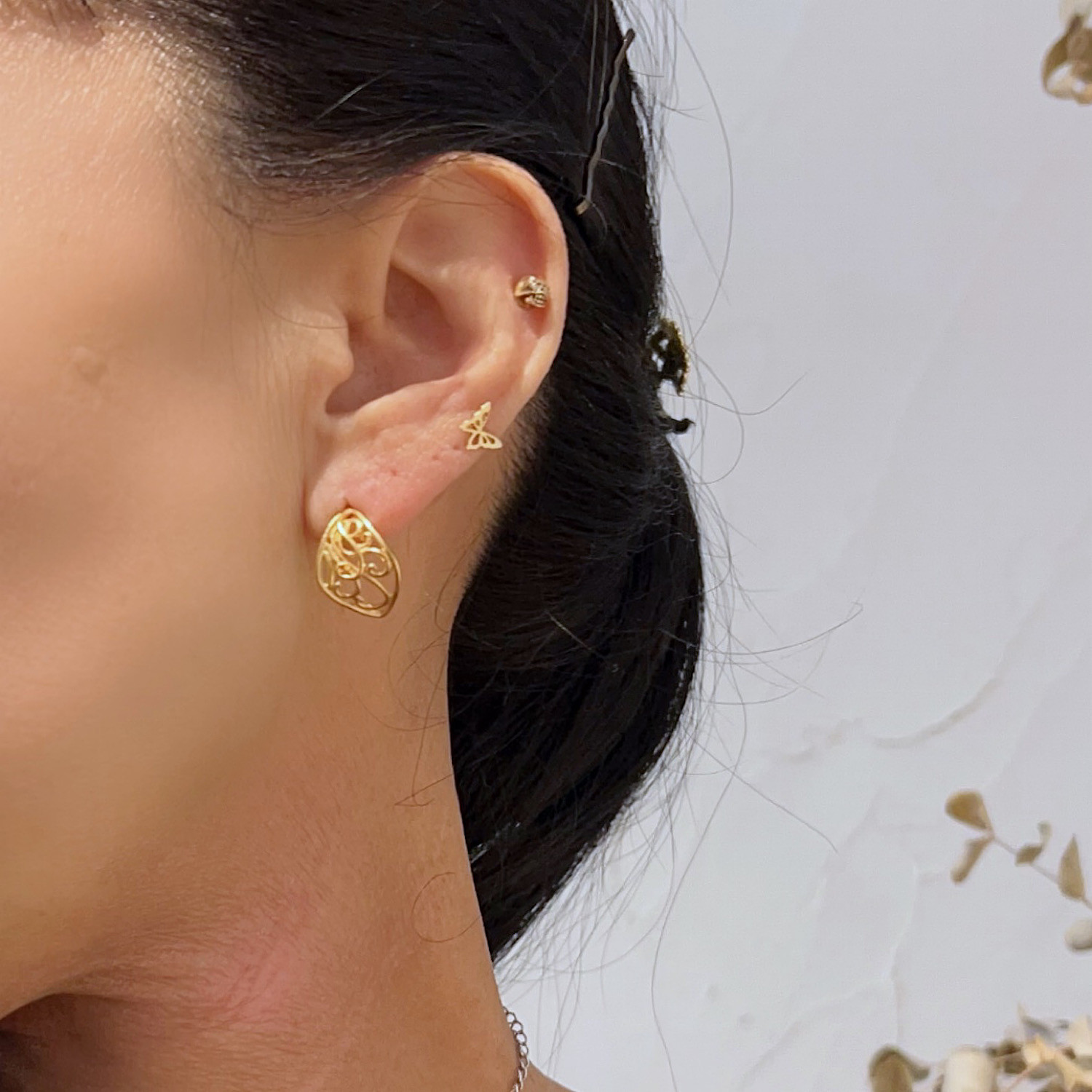 【在庫限り】garden leaf フープピアス ゴールドカラー