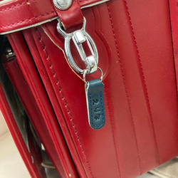 【ひらがな名入れ無料】ネームタグ・ファスナー引手「リュック・ランドセルに！」栃木レザーヌメ革 6枚目の画像