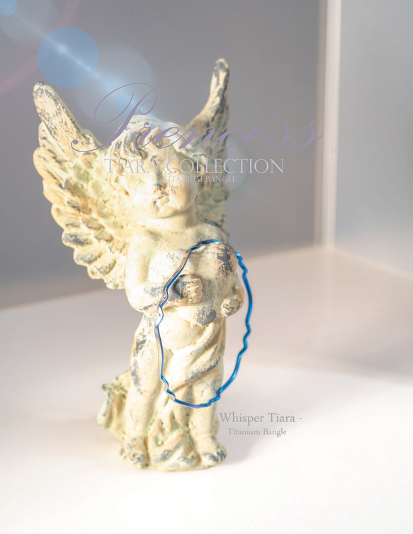 【Whisper Tiara】深海ブルーの6連ウェーブ✨極細チタンバングル✨旋盤削り出しアレルギーフリー静かに揺れる 6枚目の画像