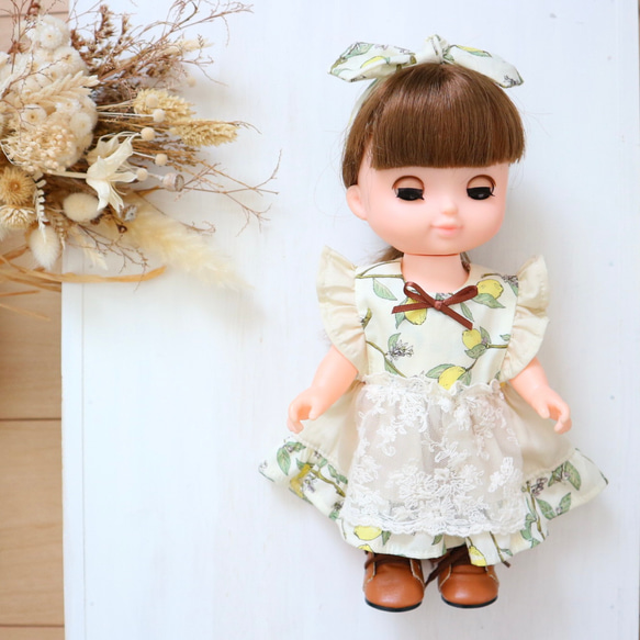 26cmドール服 ぬいぐるみ服 フリル袖のレモン柄ンピース メルちゃん