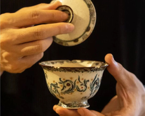 中国古美術・珍蔵珐琅彩粉彩陶磁器のペン立・書道品・純手描き・案頭・文房具・箱付き 詩瓷集｜中国唐風の人氣手描き蓋碗 景徳鎮ハンドメイド・安南