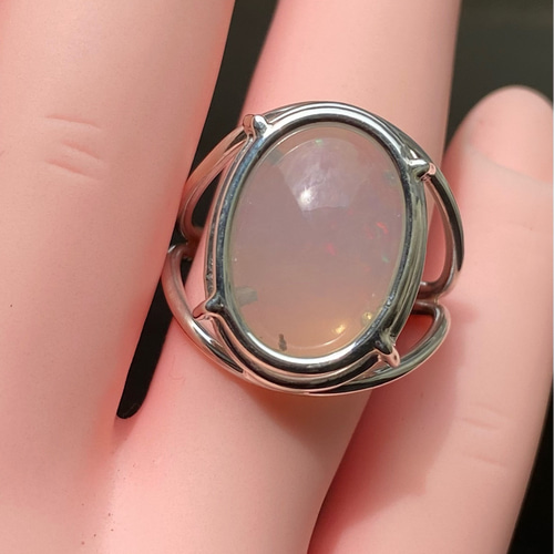 新品！エチオピアオパールのシルバー製のリングsilver925 14号 エチオピア産オパール】シルバー925☆リング14号(25-C) 指輪