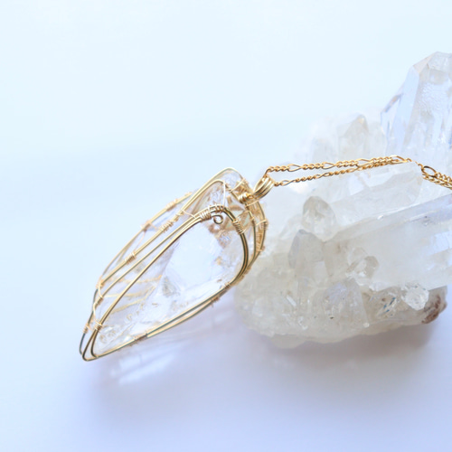 大粒アンダラクリスタル✧オラクルクリアのワイヤージュエリー