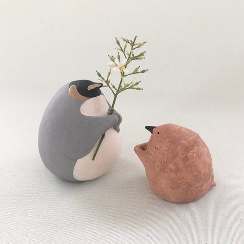 受注制作]お花が持てちゃう皇帝ペンギンさんorキングペンギンさん