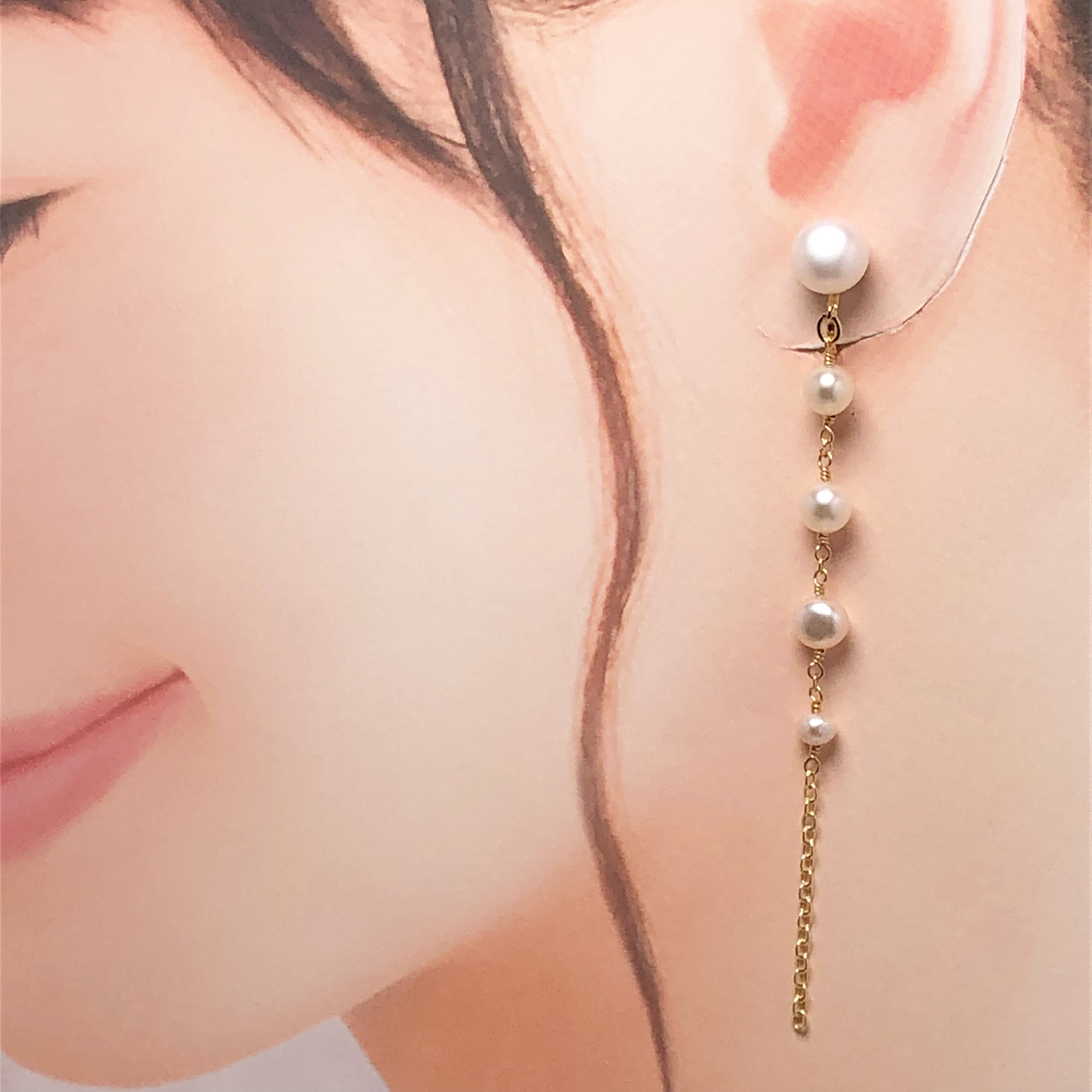 《  痛み軽減ソフトイヤリング》5連パールイヤリング