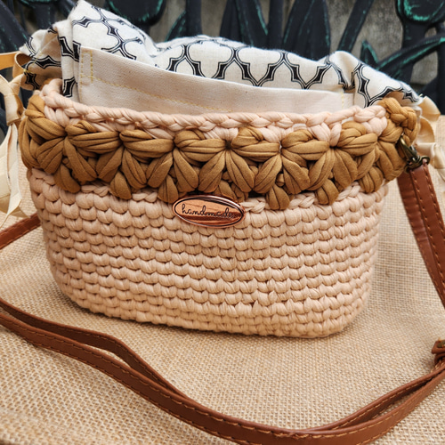 【ハンドメイド】バスケット柄 かぎ編み ショルダーバッグ 🧶【バスケット模様のトートバッグ】かぎ針編み☆crochet basket