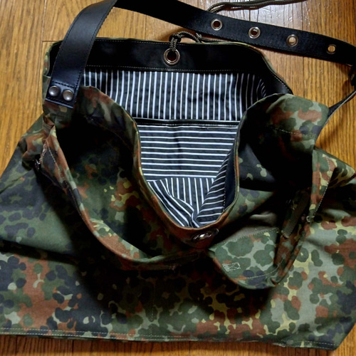 美品✨BRIEFING 迷彩　カモフラ　ショルダーバッグ　メッセンジャーバッグ 楽天市場】迷彩（ブランドブリーフィング）（ショルダーバッグ