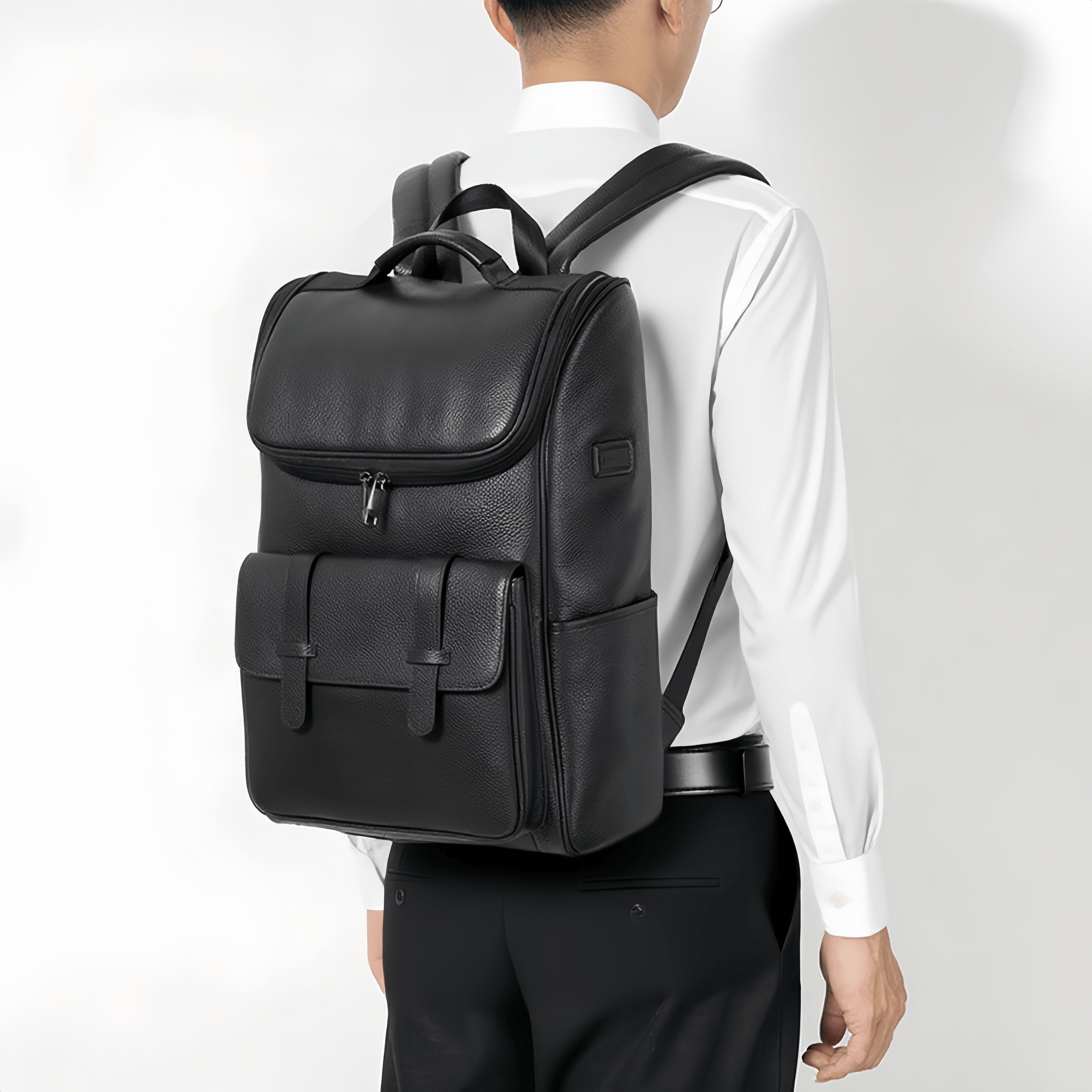 ヴィンテージ風|牛革バックパック|15.6インチ PC 収納可｜大容量設計・通勤・旅行対応|