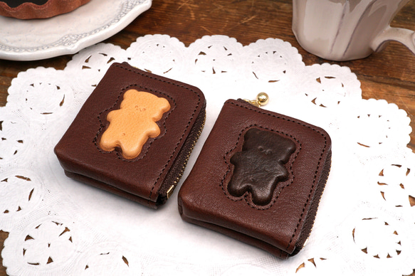 くまちゃんブラウニー小銭入れ（牛革製）／お菓子な革小物 1枚目の画像