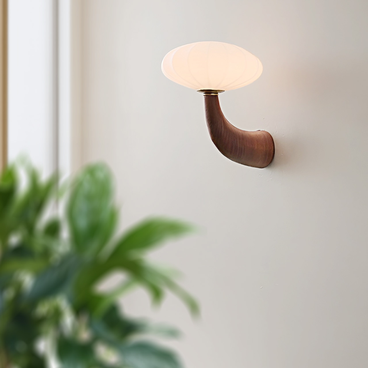 大正レトロスタイル 北米産ブラックウォールナット材 ウォールランプ ハンドメイド オリジナルウッド 425W