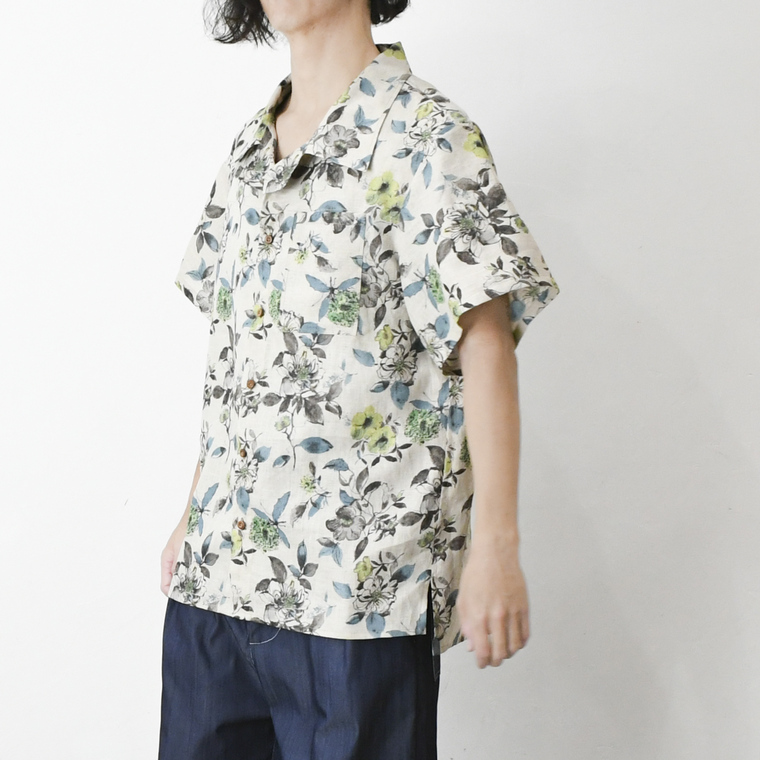 送料無料【完全一点物】半袖オープンカラーシャツ(リネンフラワー)