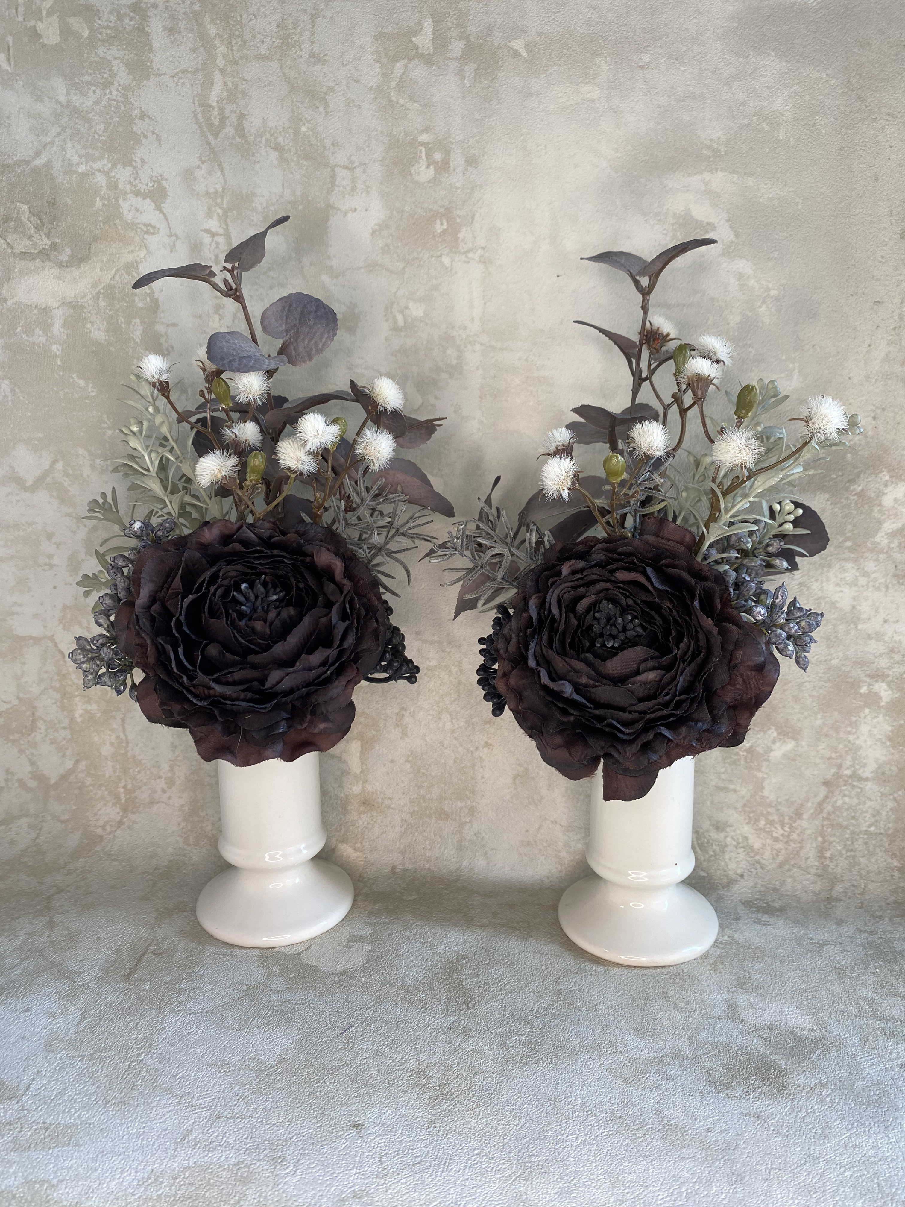 ちいさな御花・仏花【2本セット】黒いラナンキュラス