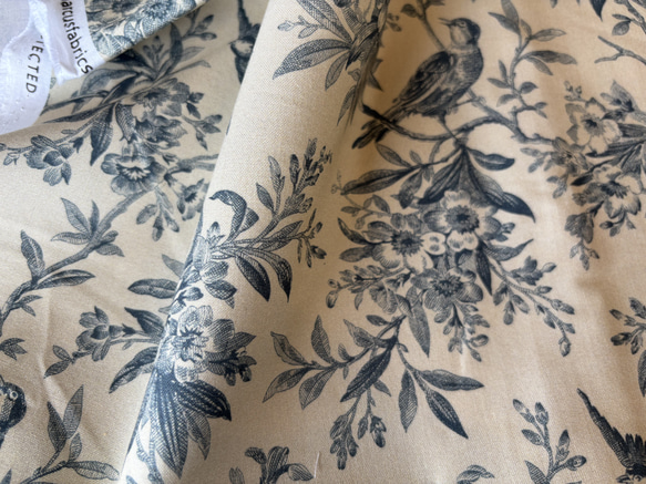 タイムレストレジャーズ！アンティーク調『TimeLess Treasures　植物柄　ブルー』～50㎝単位でカット～ 7枚目の画像