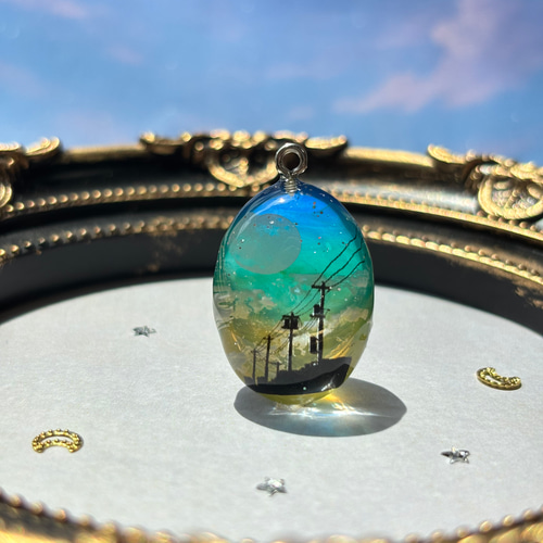 あの日の夕焼け空レジンネックレス - 郷愁誘う電線風景、大人の