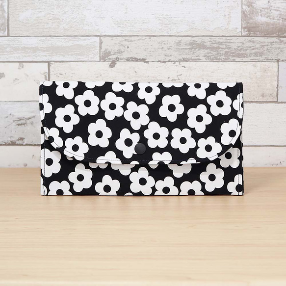 北欧風 モノクロ花柄ブラック×ネイビー マルチケース 母子手帳ケース