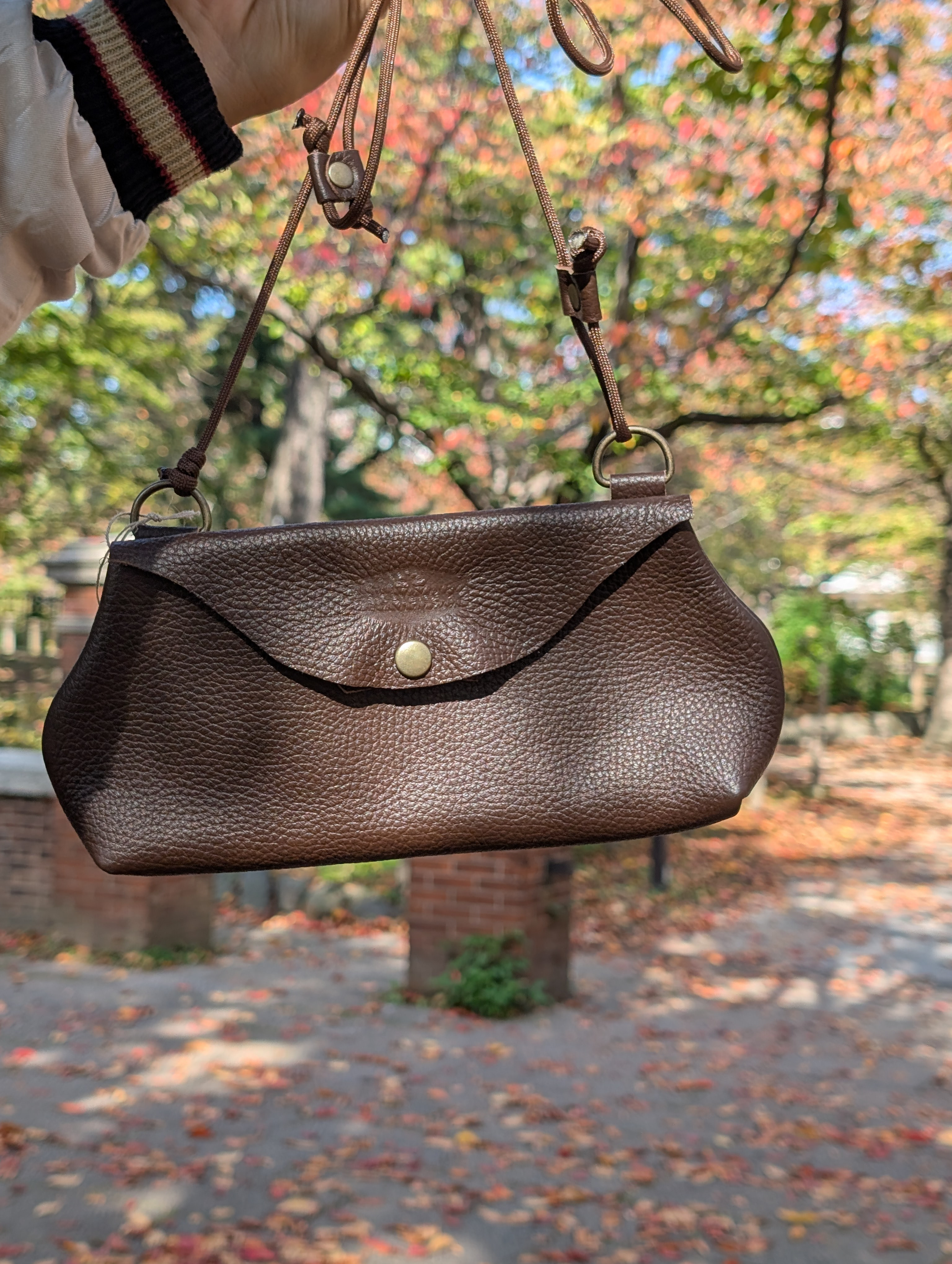 レザーフラップサコッシュ/ブラウン【国産牛革】