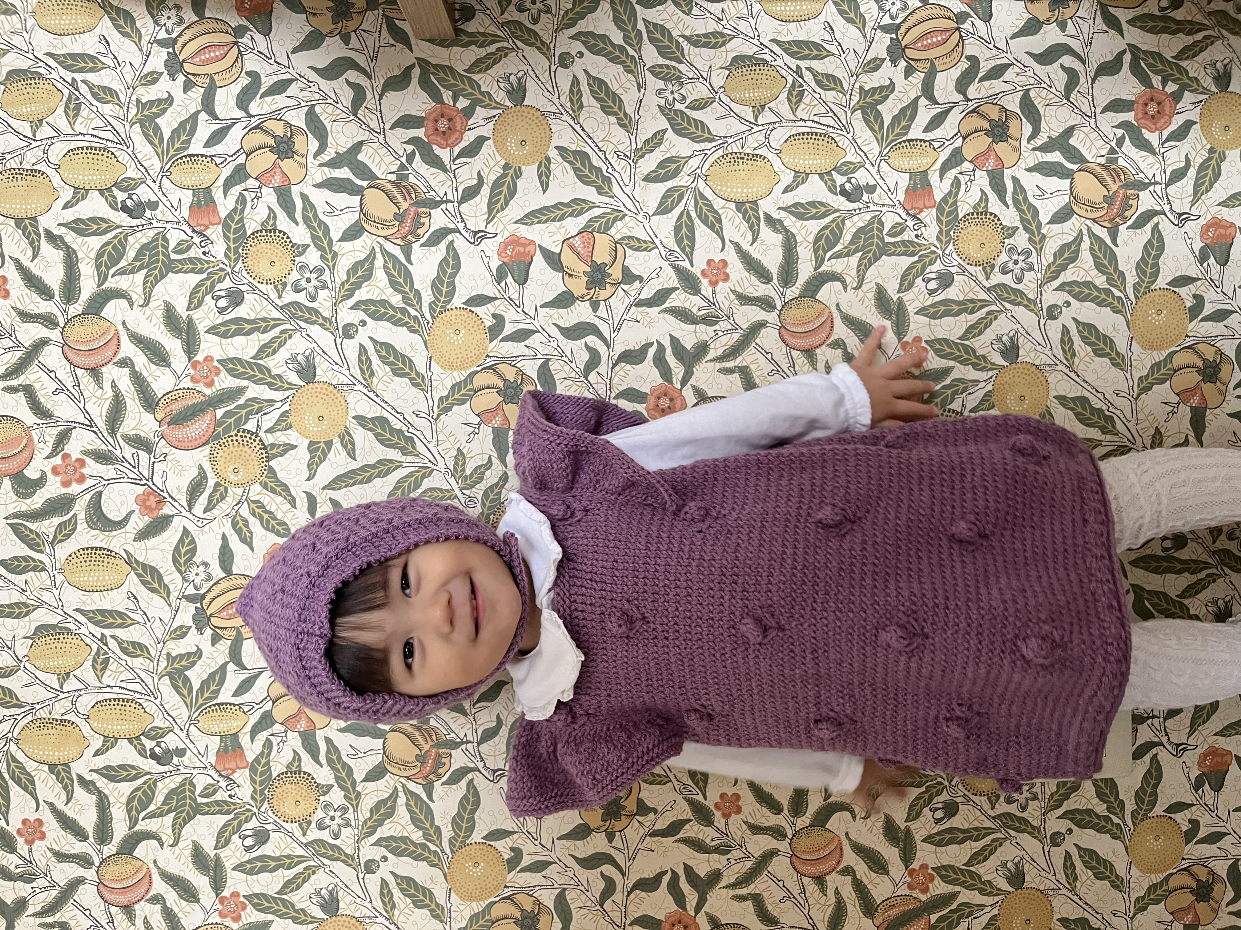 花柄ワンピース×帽子