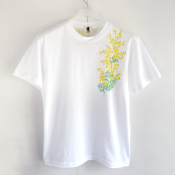 小枝ミモザ柄手描きTシャツ ミモザを一輪手描き描いたTシャツ 5枚目の画像