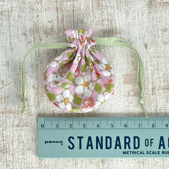 ★再販★【SSS】LIBERTY　とっても小さな巾着袋 「ペイザンヌ（ピンク）」 3枚目の画像