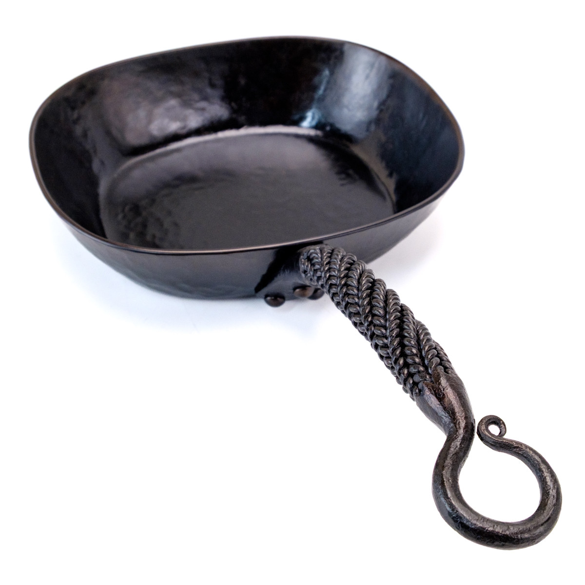 【手作り鉄フライパン】組紐モチーフ鍛造ハンドル 極厚3.2mm 深さ約5㎝｜IH・アウトドアOK ふるさと納税返礼品