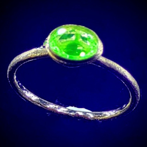 光を秘める指輪＊ﾊｲｱﾗｲﾄｵﾊﾟｰﾙ K10 ring 指輪・リング Roro 通販