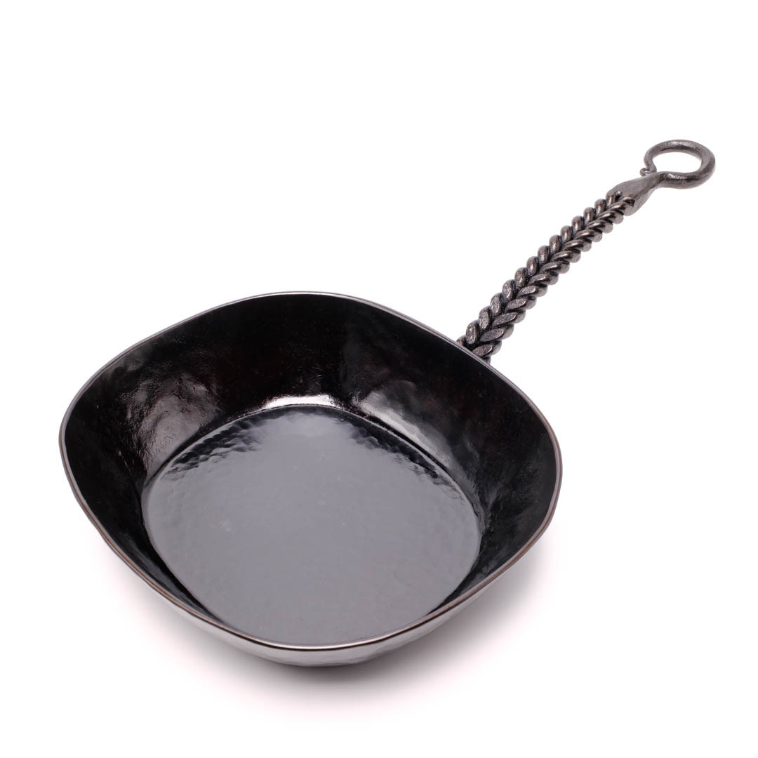 【手作り鉄フライパン】麦の穂モチーフ鍛造ハンドル 極厚3.2mm 深さ約5㎝｜IH・アウトドアOK ふるさと納税返礼品