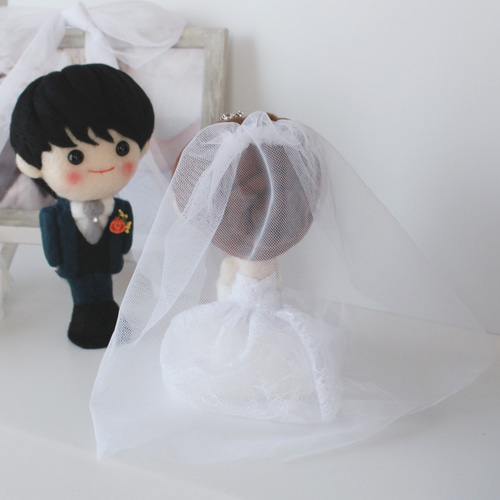 受注製作 幸せを運ぶウェディングフェルトドール 中サイズ wedding