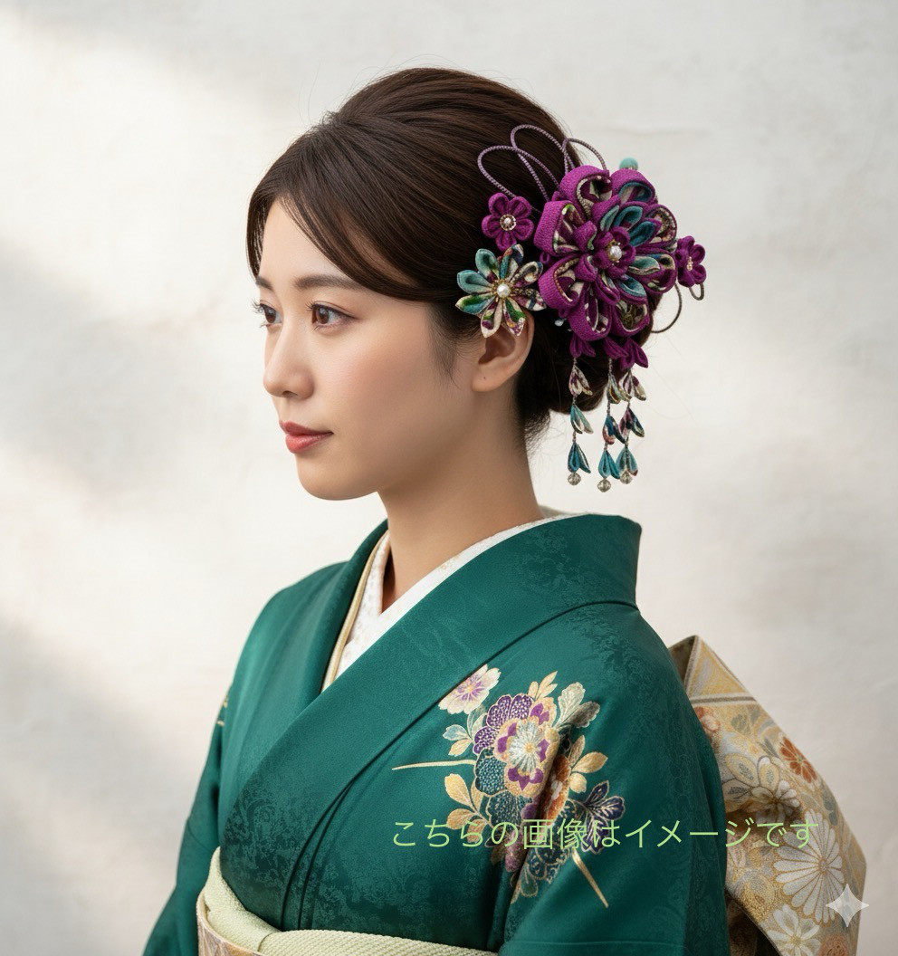 古典柄髪飾り 成人式 つまみ細工髪飾り紫とターコイズブルーの古典柄のつまみ細工 卒業式  結婚式