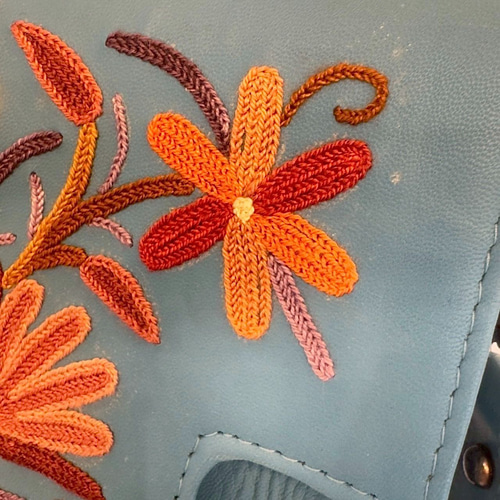 ショルダーバッグ 牛革 カシミール刺繍 フラワーモチーフ エスニック