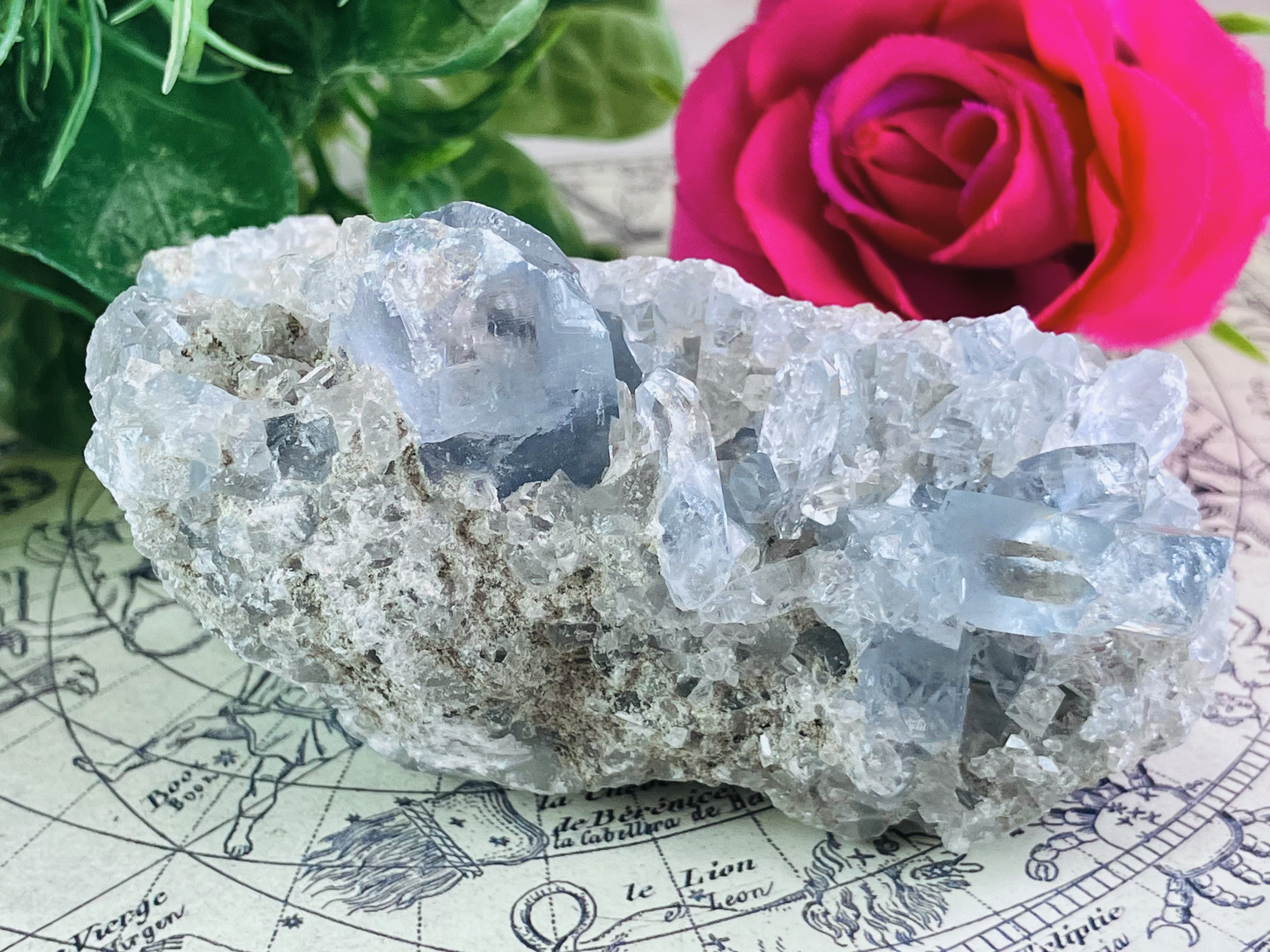 天使の石໒꒱✨　レインボー　セレスタイト　天青石　クラスター　原石