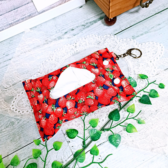 ✨SUMMER SALE✨ いちご系生地・インド刺繍リボン *布小物5点セット* 5枚目の画像