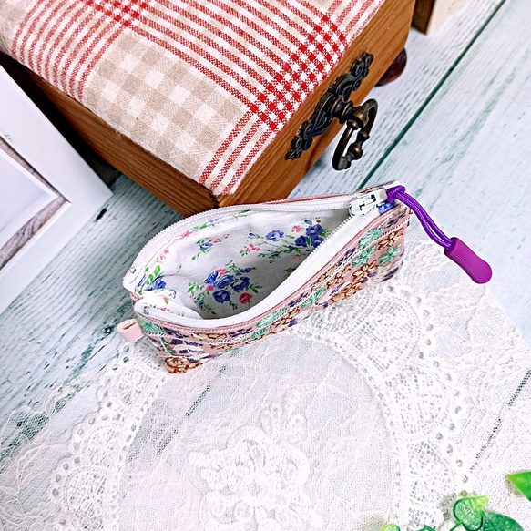 ✨SUMMER SALE✨ いちご系生地・インド刺繍リボン *布小物5点セット* 16枚目の画像