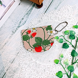 ✨SUMMER SALE✨ いちご系生地・インド刺繍リボン *布小物5点セット* 9枚目の画像