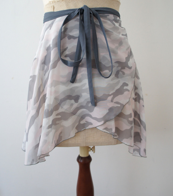 バレエ　ラップスカート[カモフラージュ・パステル40-110] U083 camo pastel 4枚目の画像