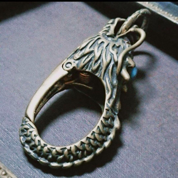高品質　真鍮　ドラゴン　龍　キーホルダー　キーフック　ターコイズ　メンズ　アクセサリー 3枚目の画像