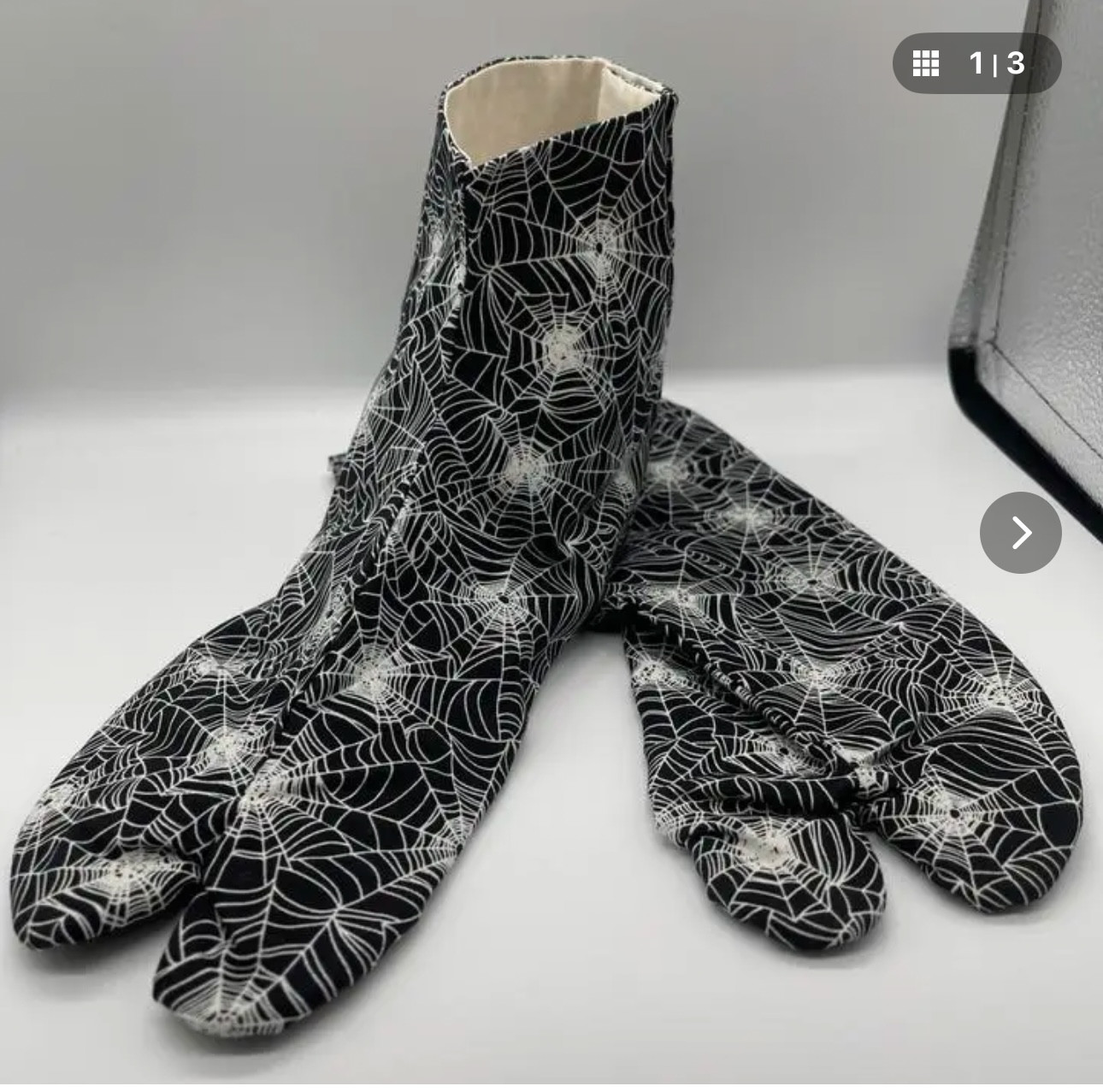 デザイン足袋　24番　蜘蛛の巣　蓄光プリント