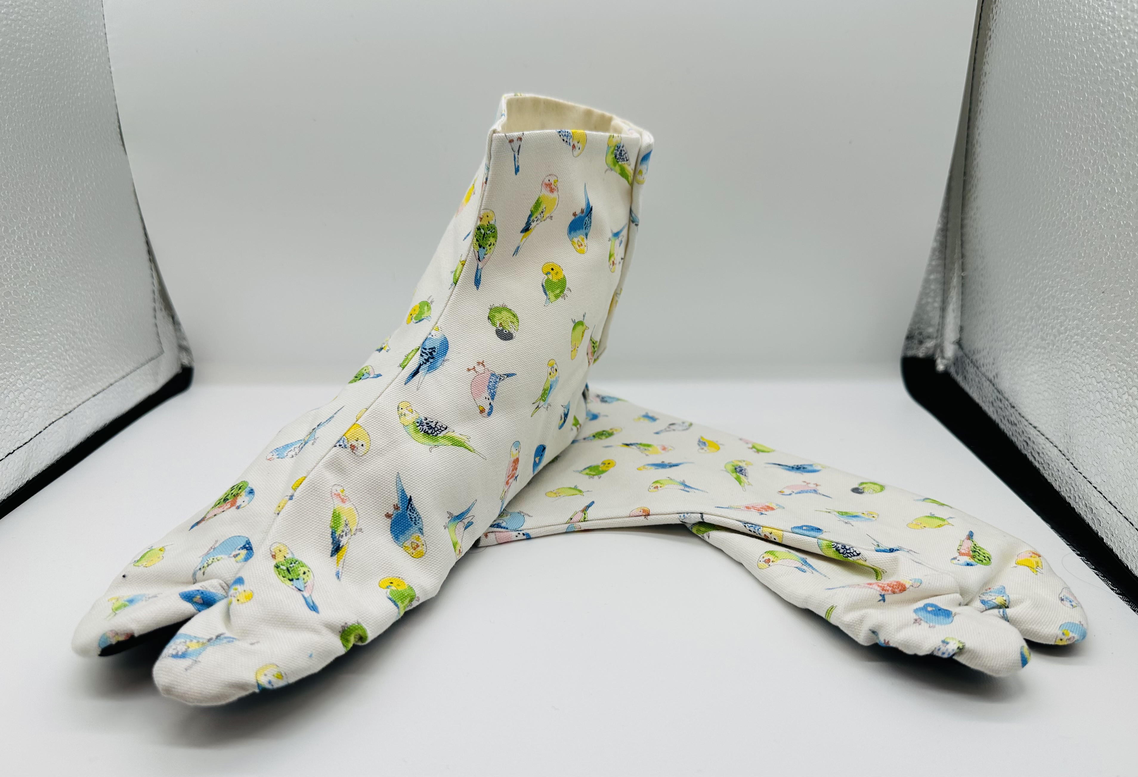 デザイン足袋　92番　セキセイインコ　白