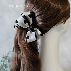 ブラックアーチ型ヘアクリップ PRADA】プレックスヘアクリップ ヘアアクセサリー