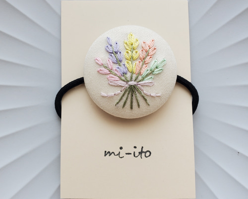 刺繍ヘアゴム no.54 くるみボタン 《送料無料》 ヘアゴム mi-ito 通販
