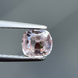 ピンクスピネルルース1.41ct 天然石,宝石　ジュエリー用pinkspinel ピンクスピネルルース 3.5mm 宝石,天然石 ジュエリー用 pink
