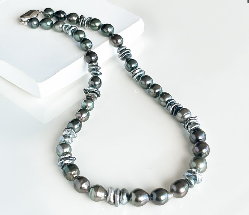 【La Corser】7-11mm タヒチアンケシ無核真珠ネックレス ピーコックグリーン カラフル光沢 バロック 天然海水真珠