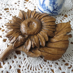 受注制作）木彫りの大きな壁掛け鏡☆葡萄模様☆材質榀の木＊ｻｲｽﾞ約