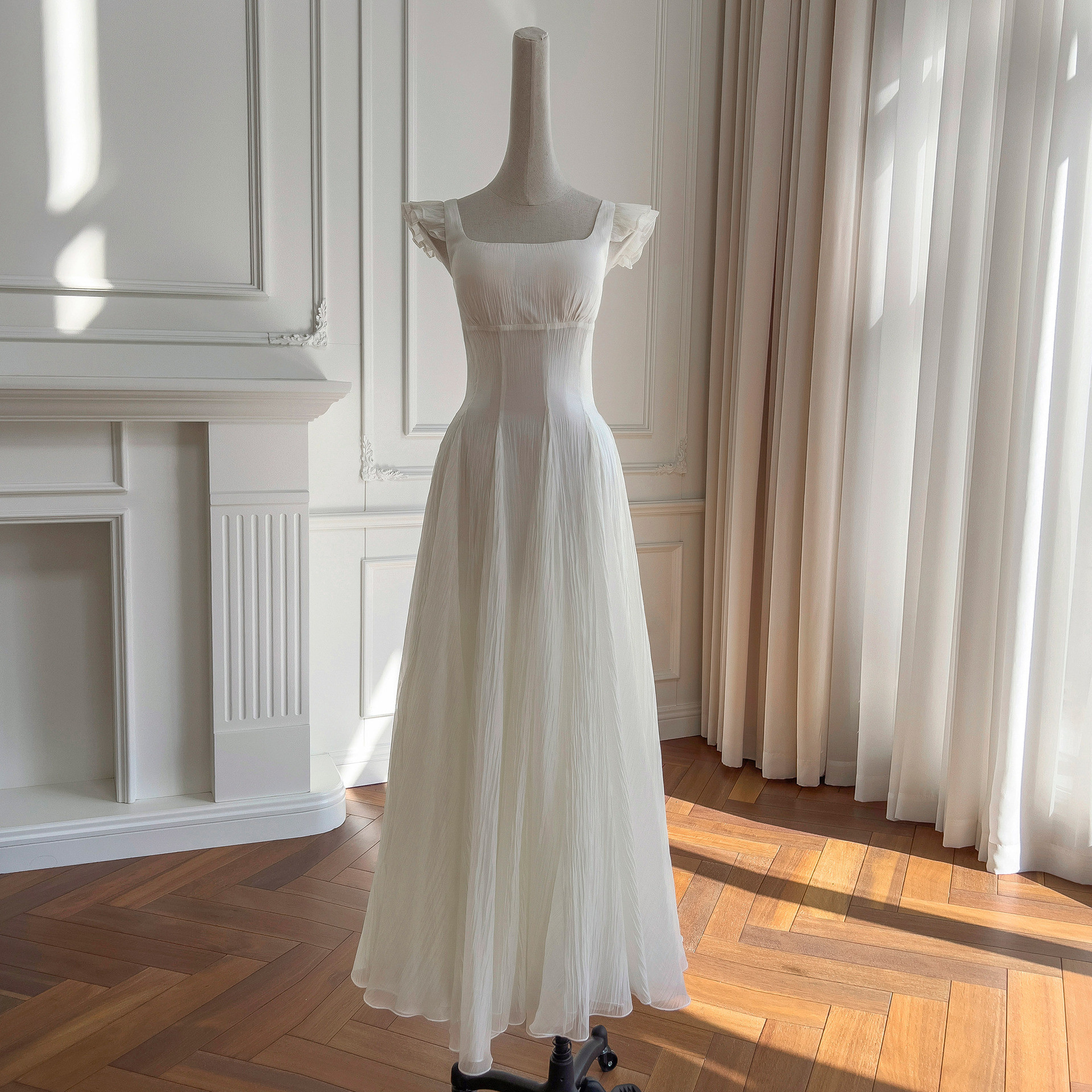 ドレス パーティー ウェディングドレス ロング ワンピース 旅行 海辺 お出かけ ベージュ 韓国風 お呼ばれ 69156