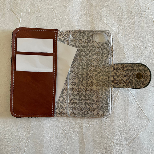 ミナペルホネン 手帳型iPhoneケース iPhone7/8/SE2/SE3用 iPhone