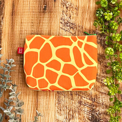 【特集掲載】《送料無料》ワケありな逸品 数量限定 ふんわりミニポーチ キリン 2枚目の画像