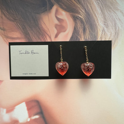 鬼灯レジンの耳飾り（淡いメロンソーダカラー） 10枚目の画像