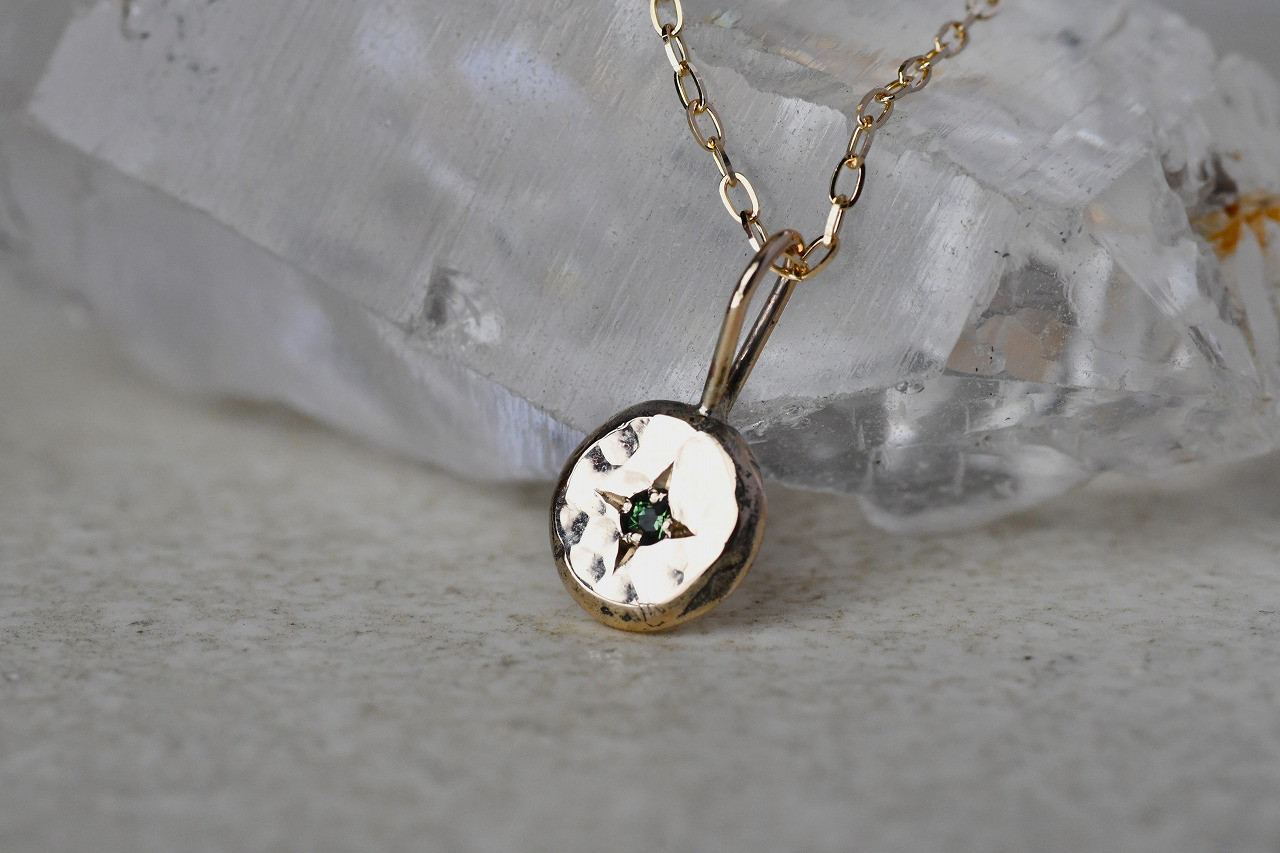 幸せを照らす星～グリーントルマリン～（ペンダントトップのみ）