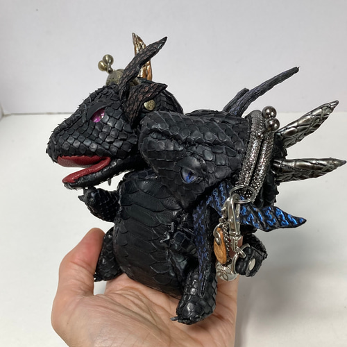 ちび双頭ドラゴン ちび双頭ドラゴン がま口 えりっち 通販 19515763｜Creema(クリーマ